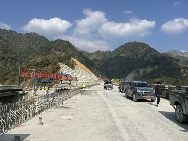 काठमाडौं–तराई मधेश द्रुतमार्ग (फास्ट ट्र्याक) निर्माण ४५ प्रतिशत पूरा